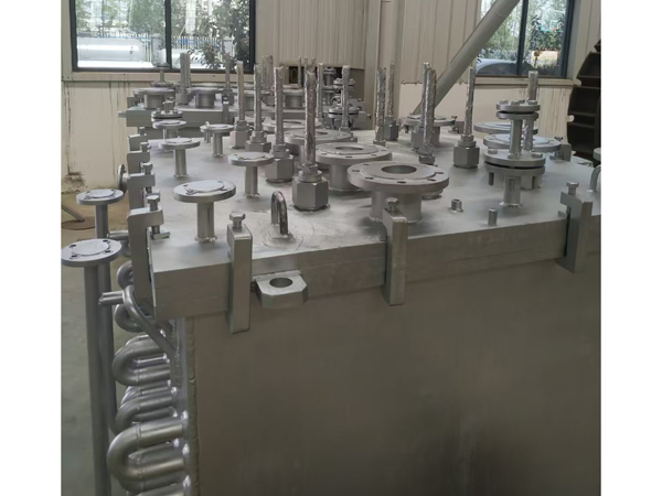 電解氟氣成套設(shè)備電解槽